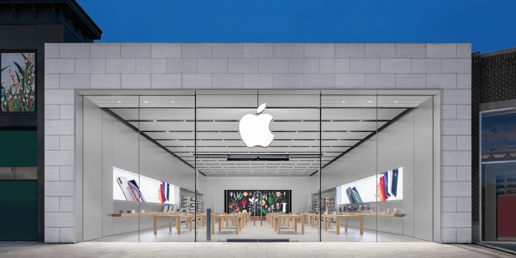 Pengunjung Apple Store yang sudah divaksin, tidak perlu pakai topeng muka