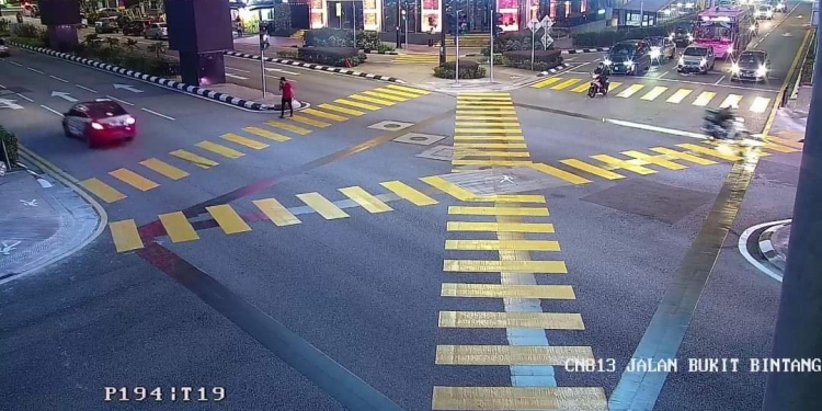 Pejalan kaki di Bukit Bintang kini boleh melintas secara bersilang seperti di Shibuya
