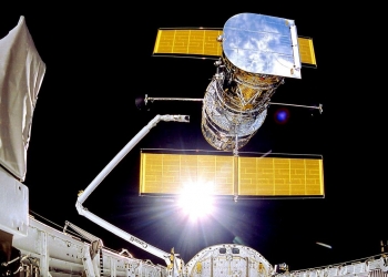 Komputer di teleskop Hubble tidak responsif, NASA cari jalan untuk “reboot” dari jauh