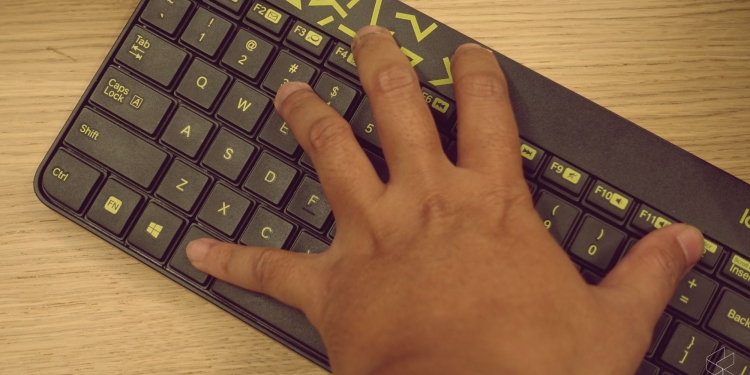 2 cara pantas untuk lakukan screenshot di laptop