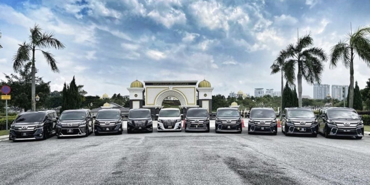 Tony Fernandes beri petunjuk AirAsia akan sedia perkhidmatan e-hailing