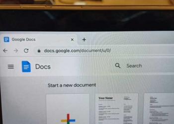 Google Docs bantu pengguna balas komen pantas di dokumen dengan Smart Reply