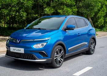 Vinfast e34: Kereta SUV elektrik pertama Vietnam diperkenal kepada umum