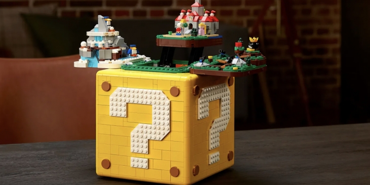 Kotak Tanda Soal Super Mario ini ada 4 set mini permainan Lego tersembunyi