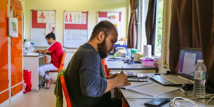 Kolej dan Universiti akan kembali kelas fizikal mulai 15 Oktober, ini semua yang perlu anda tahu