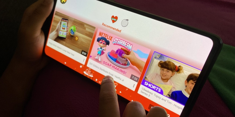 TIPS: Cara tapis kandungan di YouTube Kids agar lebih sesuai dengan usia anak