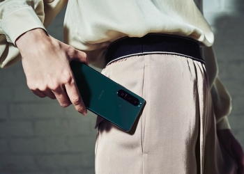 Sony Xperia 5 III, telefon cilik flagship mula terima tempahan awal