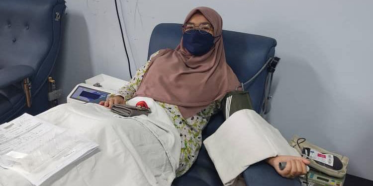 Wanita ini ada darah emas, hanya 43 orang sahaja di seluruh dunia milikinya