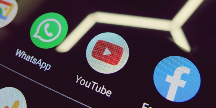 YouTube akui jutaan tuntutan hak cipta di platformnya adalah ralat