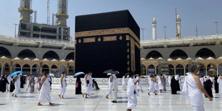 Kebenaran perjalanan Umrah ditangguh bermula 8 Januari 2022 selepas 5 kluster varian Omicron dikesan