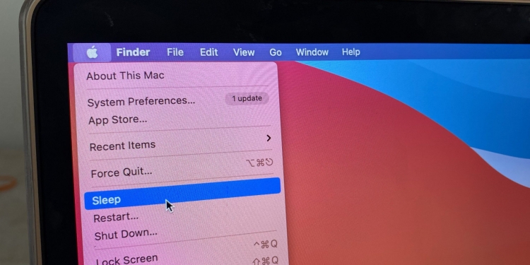 Mana satu terbaik untuk laptop, matikan atau tidurkan ia?