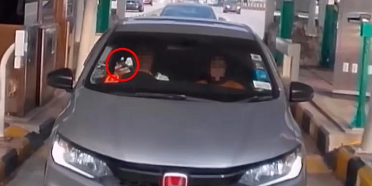 PERINGATAN: SmartTAG tidak boleh digunakan di lorong RFID