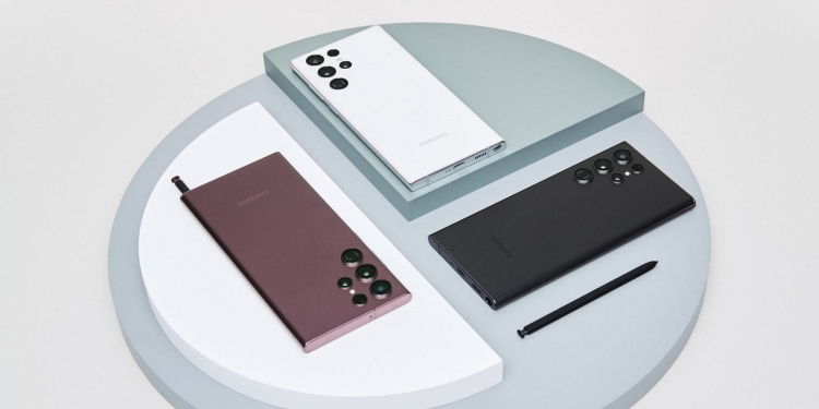 Samsung Galaxy S22 Ultra: Jelmaan semula Note 20 Ultra