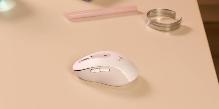 Tetikus Logitech Signature M650 miliki hayat 24 bulan, pilihan dua saiz dan butang tanpa bunyi