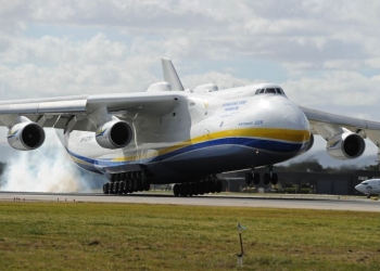 Kapal terbang terbesar dunia dilapor musnah dibedil Russia