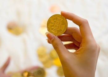 Semakin ramai wanita Malaysia berani melabur aset digital seperti kriptowang, jumlah transaksi melebihi RM2 bilion