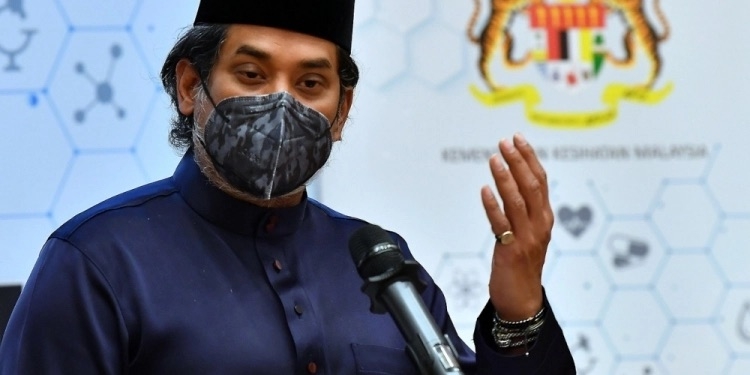 Hari Raya 2022: Daftar masuk MySejahtera dimansuhkan, individu tak vaksin boleh dine-in