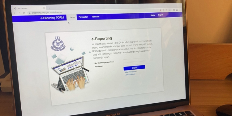 Hilang kad pengenalan atau pasport? Tak perlu beratur, buat laporan polis dalam talian di eReporting