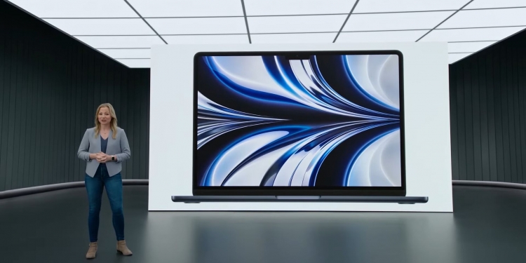 MacBook Air M2: Maklumat penjualannya di Malaysia