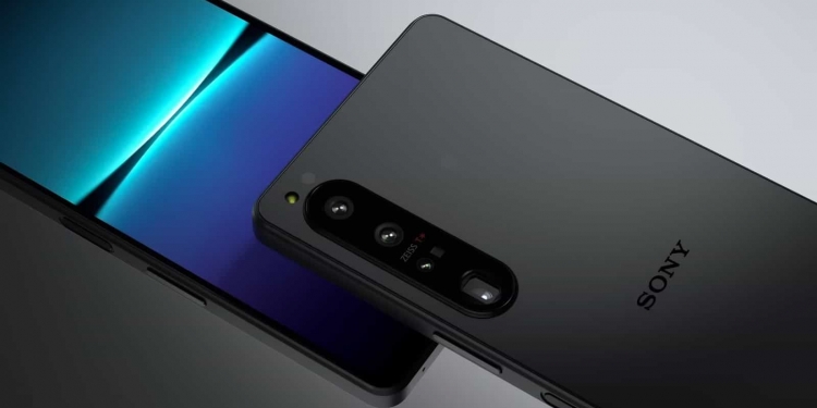 Sony Xperia 1 IV kini boleh ditempah pada harga lebih RM6,000