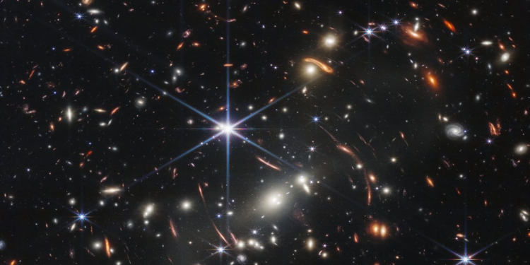 NASA kongsi imej gugusan galaksi paling jauh & jelas setakat ini