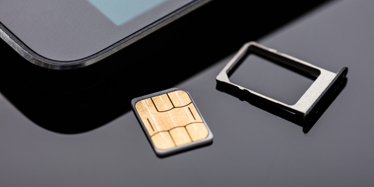 TIPS: 9 Cara betulkan kad SIM yang tidak dapat dibaca