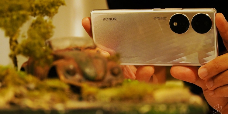 Kenapa HONOR 70 berani guna IMX800, sensor kamera yang tak pernah orang lain guna?