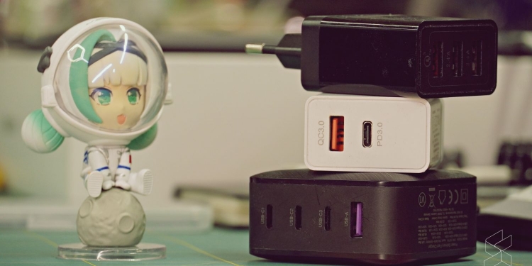 Elak keliru, ini tips pilih pengecas multiport USB untuk cas banyak peranti serentak