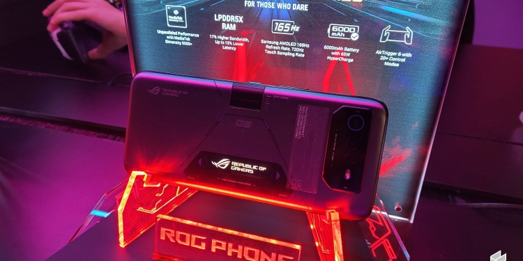 Asus ROG Phone 6D dijual lebih murah, ada diskaun RM300 untuk pembeli terawal