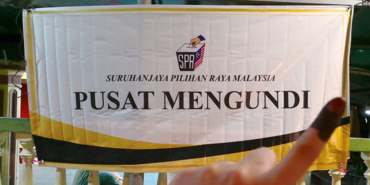 PRU15: Telefon bimbit dilarang guna semasa mengundi, banteras rasuah dan sogokan