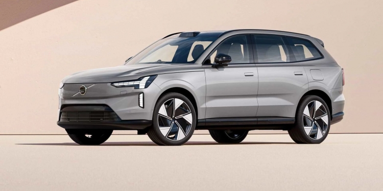 Volvo EX90: Kereta EV terbesar, termewah, paling berkuasa, dan terselamat pernah mereka hasilkan