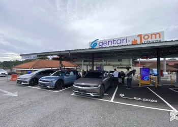 Bayar ikut penggunaan tenaga dan lesen akan diwajibkan di stesen pengecas EV