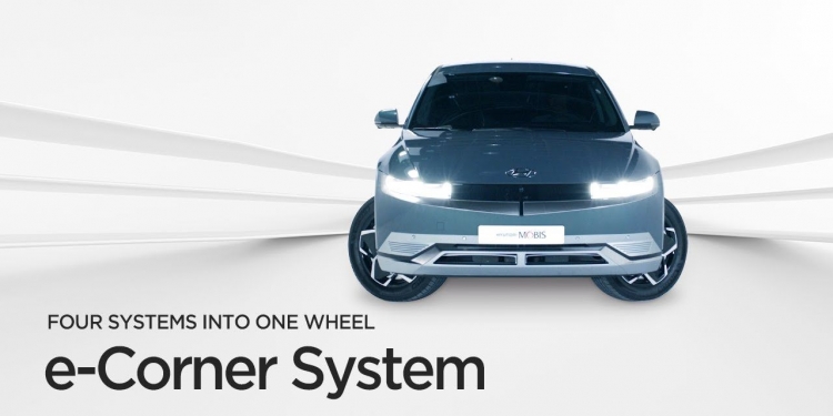 Anda pernah lihat kereta berjalan ketam? Kereta ini boleh