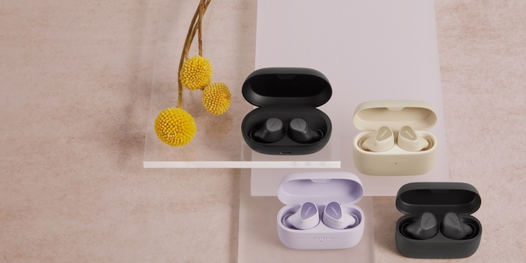 Ingin menghadiahkan sesuatu untuk yang tersayang? Jabra Elite ada barisan fon putik yang menarik