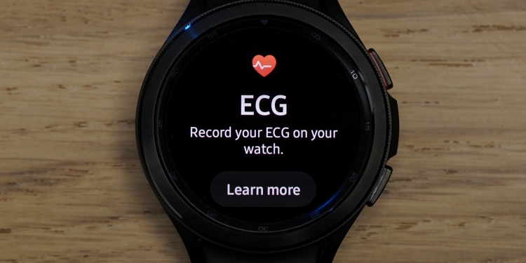 Galaxy Watch 4 sudah ada ciri tekanan darah dan ECG, seperti Galaxy Watch 5