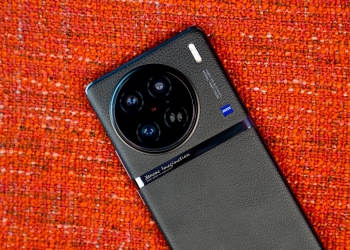 Siri Vivo X90: Telefon Dimensity termahal Malaysia, diperkasa cip khas Vivo V2