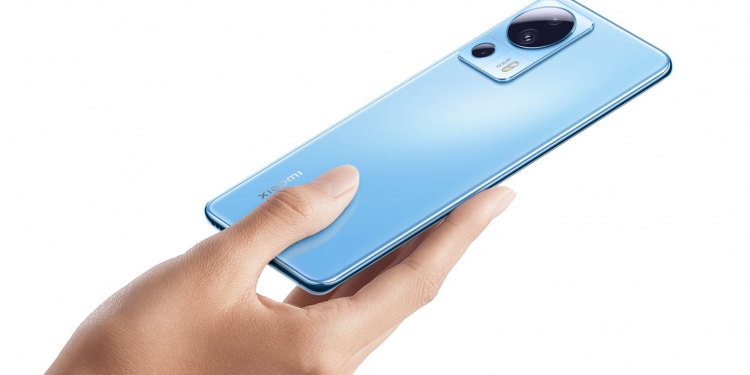 Peruncit Eropah terkantoi pamer info Xiaomi 13 Lite di laman jualan