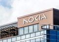 Nokia tukar logo baru, tetapi kenapa telefon baru Nokia guna logo lama?