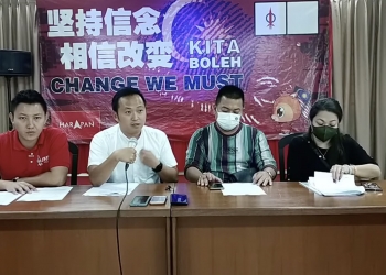 Ahli perniagaan hilang RM1 juta lepas jawab telefon? Maybank kena jawab