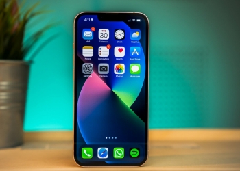 Apple pecah rekod, 8 dari 10 telefon terbanyak dijual tahun lepas adalah iPhone!