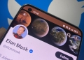 Elon Musk hadkan ‘For You’ di Twitter dari akaun biru sahaja, ini sebabnya