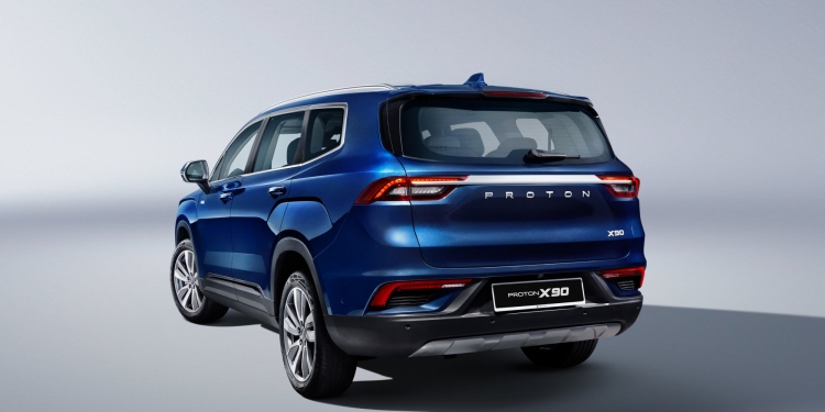 Proton X90 diperkenal sebagai kereta elektrik hibrid pertama, SUV terbesar Proton dengan 7 tempat duduk