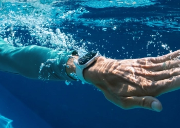 Apple Watch hilang dalam laut, pengguna ini jejak & dapatkannnya semula guna Find My
