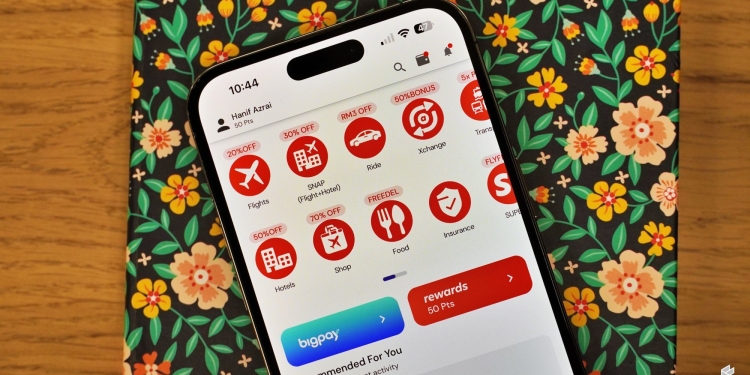 Anda kini boleh jejak proses refund AirAsia menerusi Super App