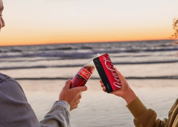 Telefon Coca Cola x Realme edisi terhad akan dilancar di Malaysia pada 12 April