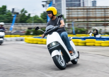 Flux tawar Blueshark R1 untuk dilanggan, harga bermula RM358/bulan