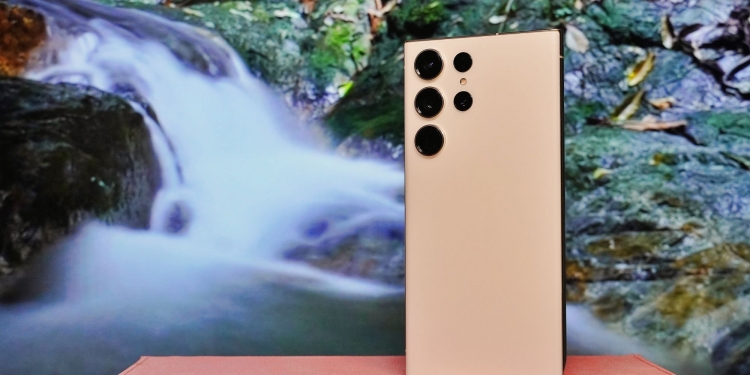 Teknik fotografi long exposure jadi mudah dengan Samsung Galaxy S23 Ultra