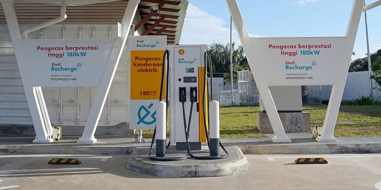 Shell Recharge tawar pengecasan EV “percuma” selama 15 hari di lebuhraya PLUS sempena Hari Raya