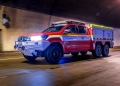 Hilux 6×6 ini dibangun khas untuk padam kebakaran kereta elektrik