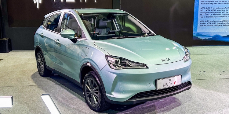 Neta V kini EV termurah Malaysia pada tanda harga RM99,800. Apa yang perlu dikorbankan?